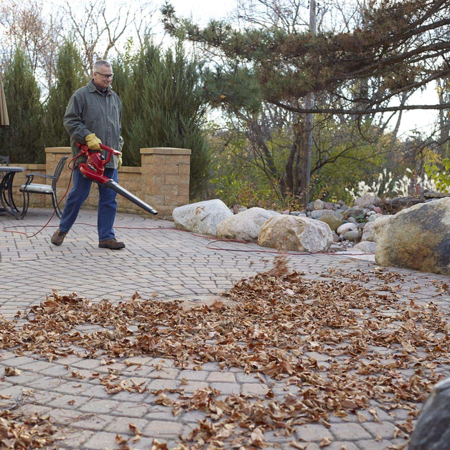 Toro Ultra 260 Mph 340 CFM 110 V Electric Handheld Leaf Blower/Vacuum 11 Toro Ultra 260 Mph 340 CFM 110 V Electric Handheld Leaf Blower/Vacuum - Image 9