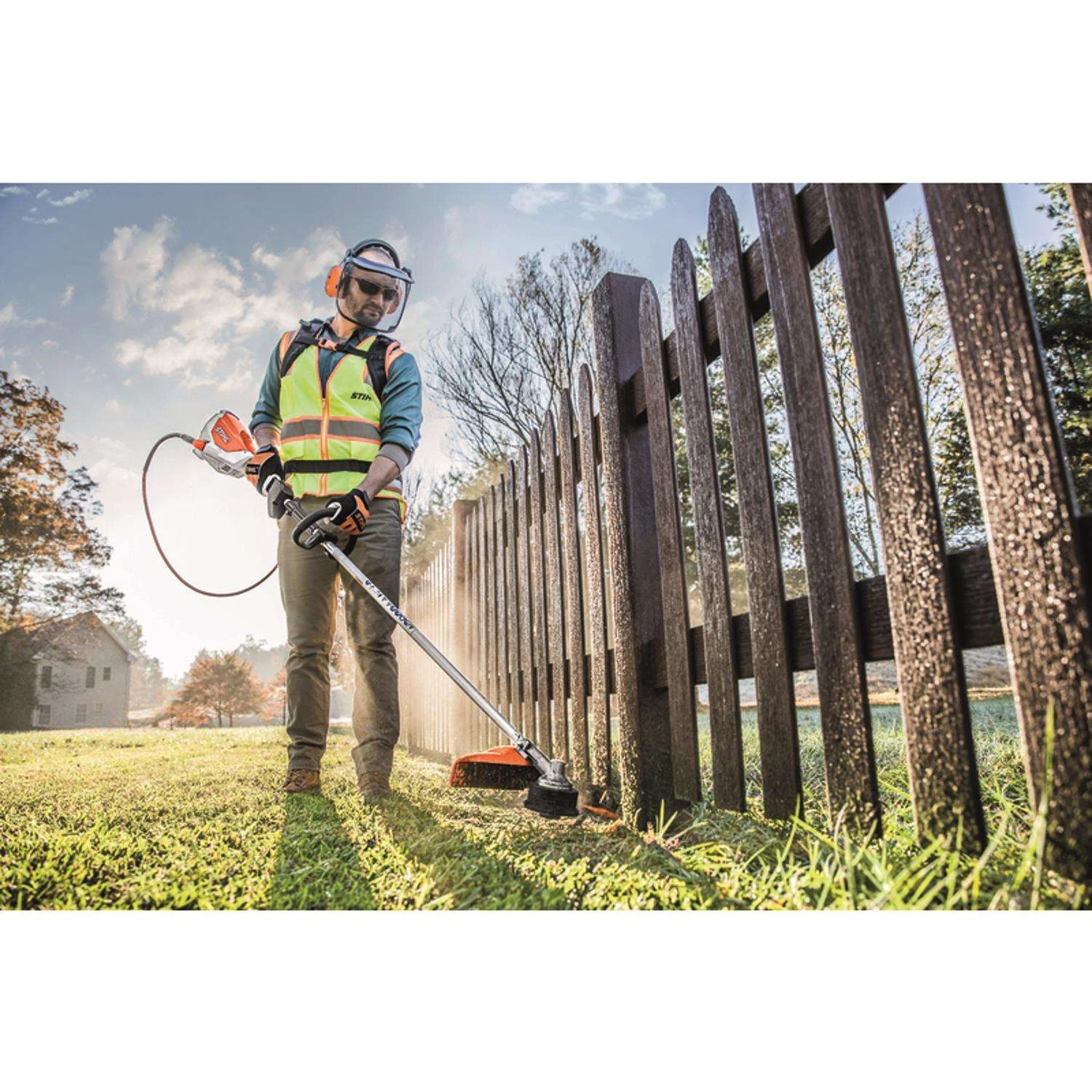 STIHL KMA 130 R 36 V Battery Multi-System Power Head Tool Only 4 STIHL KMA 130 R 36 V Battery Multi-System Power Head Tool Only - Image 2