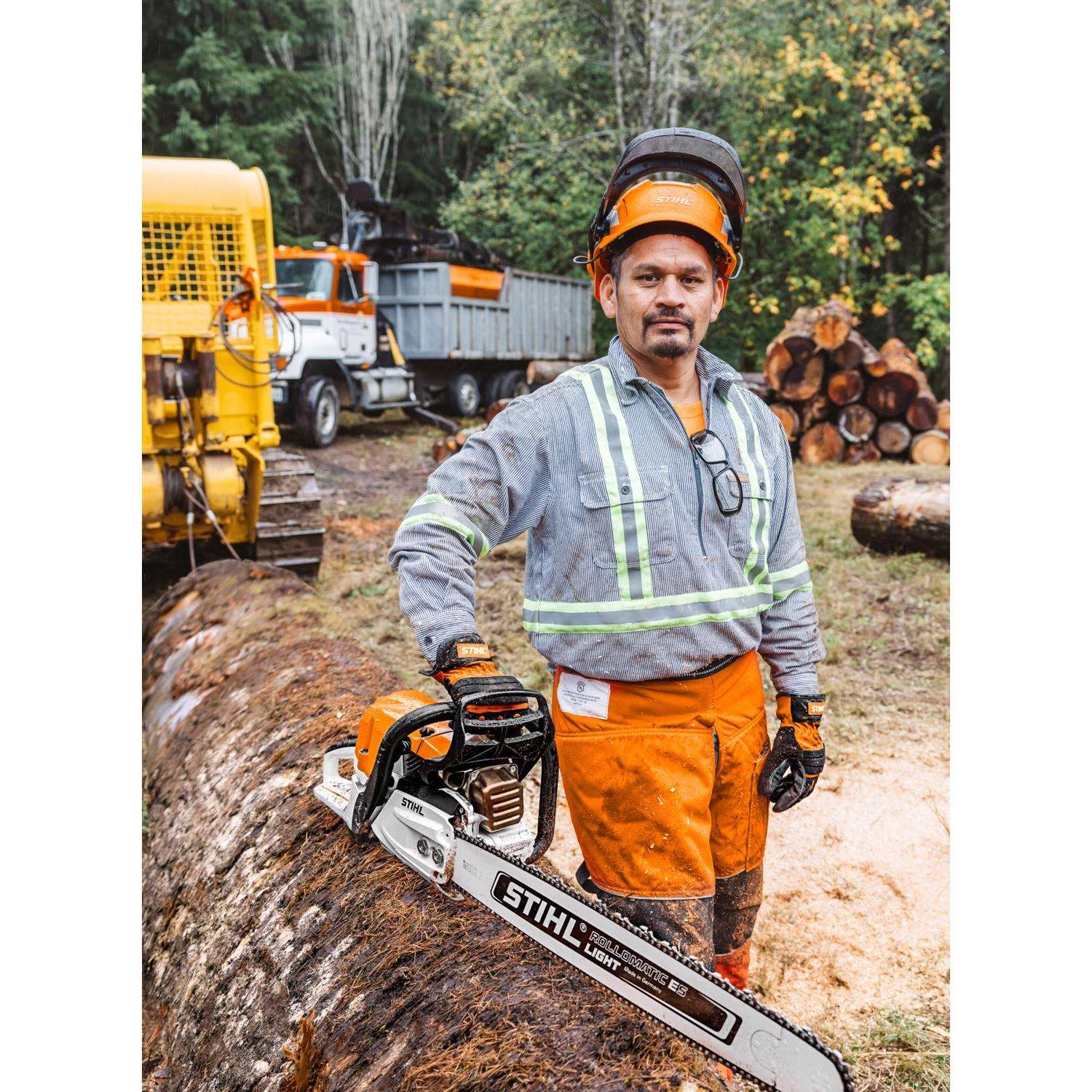 STIHL MS 400 C-M 18 In. 66.8 Cc Gas Chainsaw 4 STIHL MS 400 C-M 18 In. 66.8 Cc Gas Chainsaw - Image 2