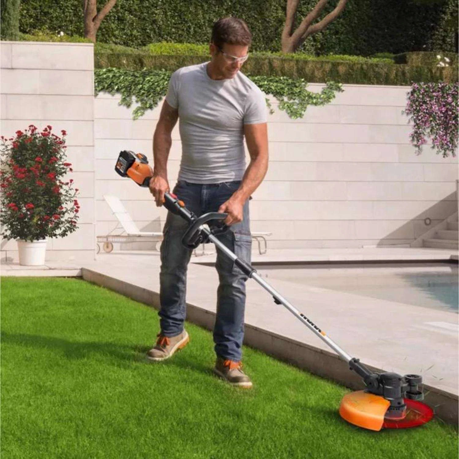 Worx WG162 12 In. 20 V Battery Edger/Trimmer Kit (Battery & Charger) 5 Worx WG162 12 In. 20 V Battery Edger/Trimmer Kit (Battery & Charger) - Image 3