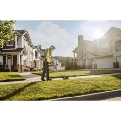 STIHL FC 111 Gas Edger 7 STIHL FC 111 Gas Edger -Power Lawn Equipment 33a99bff 2e8b 4087 9f1e 6be1fa07c661