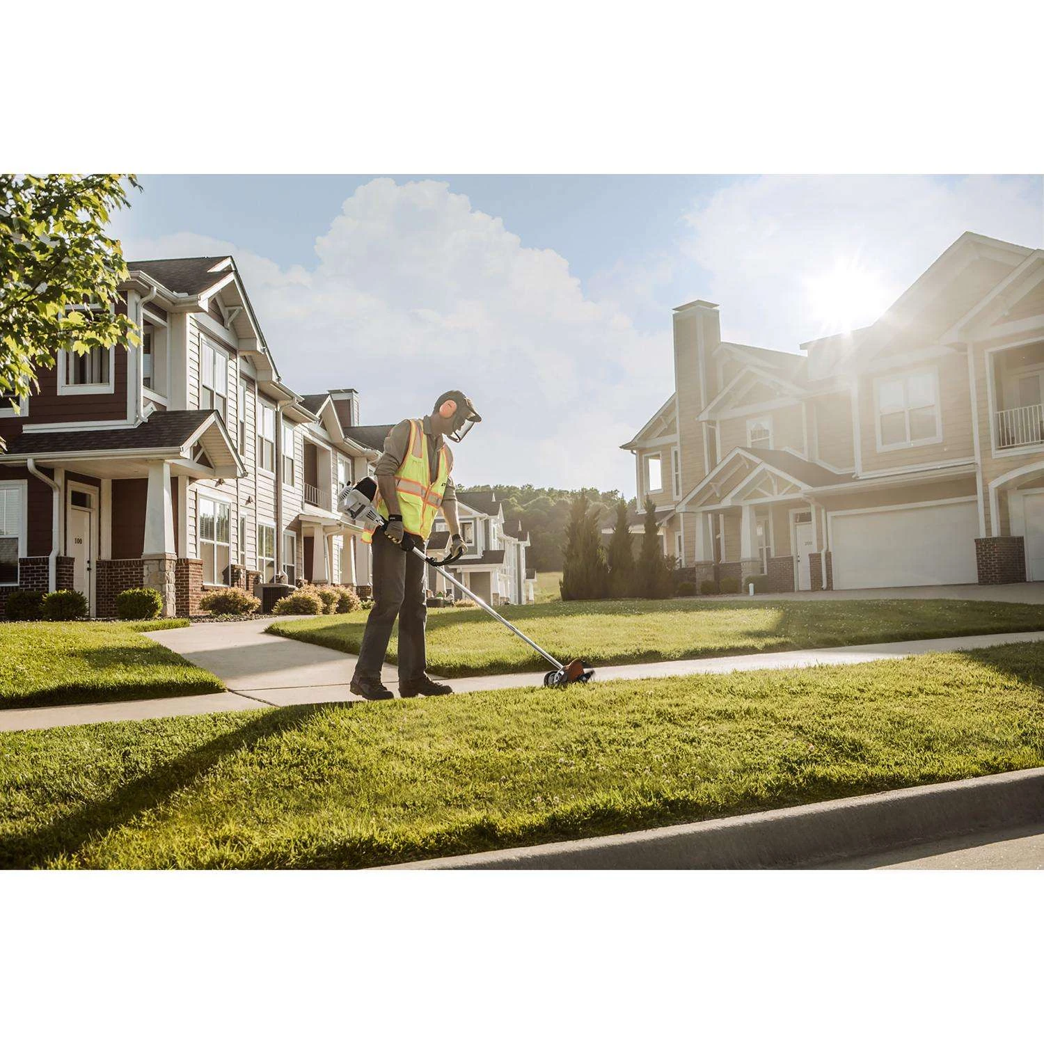 STIHL FC 111 Gas Edger 4 STIHL FC 111 Gas Edger - Image 2