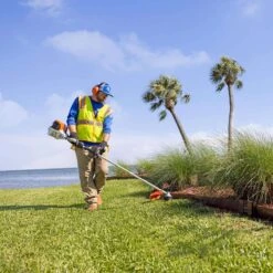 STIHL FS 131 R 16.5 In. Gas Brushcutter 13 STIHL FS 131 R 16.5 In. Gas Brushcutter -Power Lawn Equipment 397efc70 bd05 4151 9ee5 a6e04d9870ce