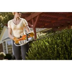 STIHL HS 46 C-E 22 In. 650 V Gas Hedge Trimmer 13 STIHL HS 46 C-E 22 In. 650 V Gas Hedge Trimmer -Power Lawn Equipment 3eb6b341 3248 443a b3eb f2a2b9649ee1