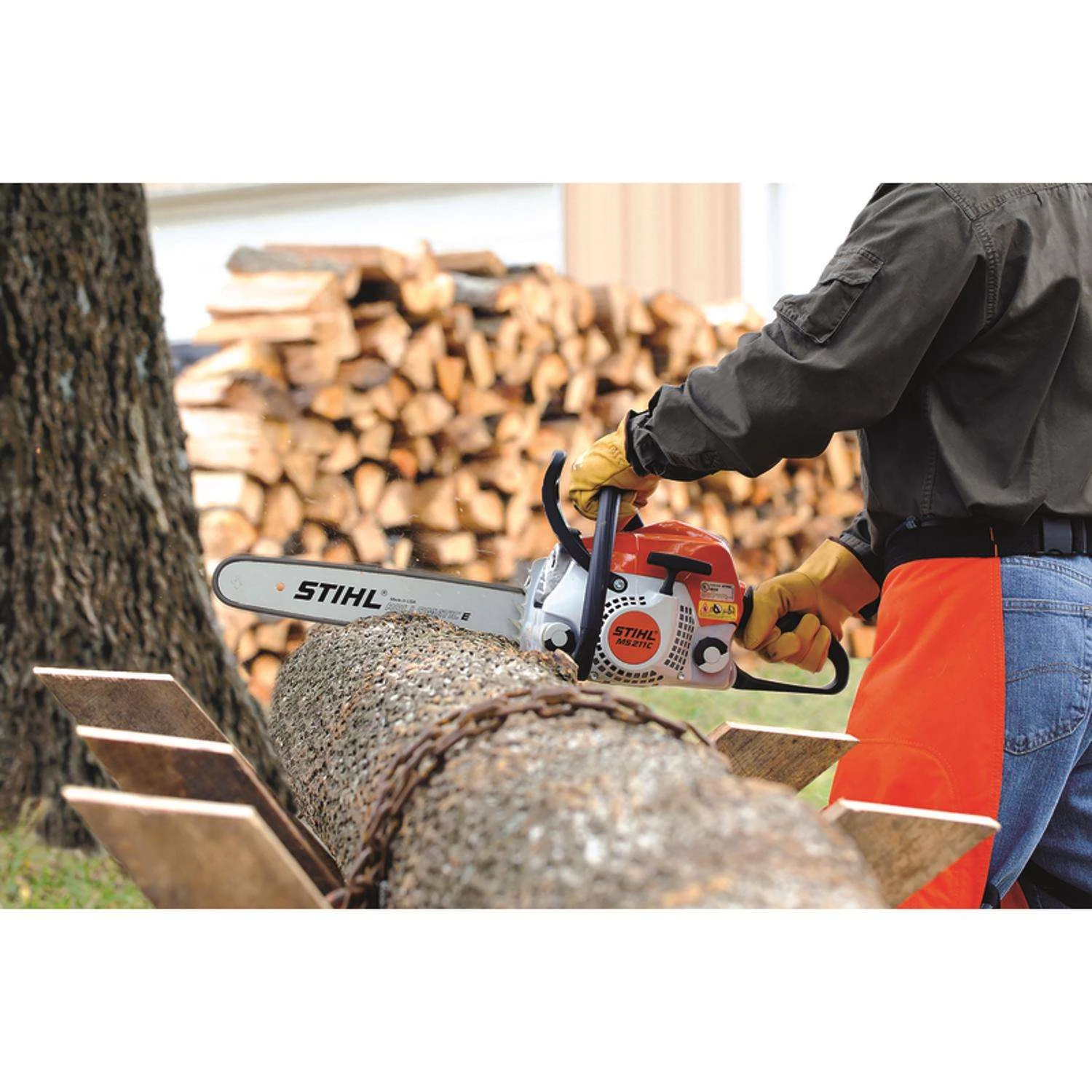 STIHL MS 211 C-BE 18 In. 35.2 Cc Gas Chainsaw 6 STIHL MS 211 C-BE 18 In. 35.2 Cc Gas Chainsaw - Image 4