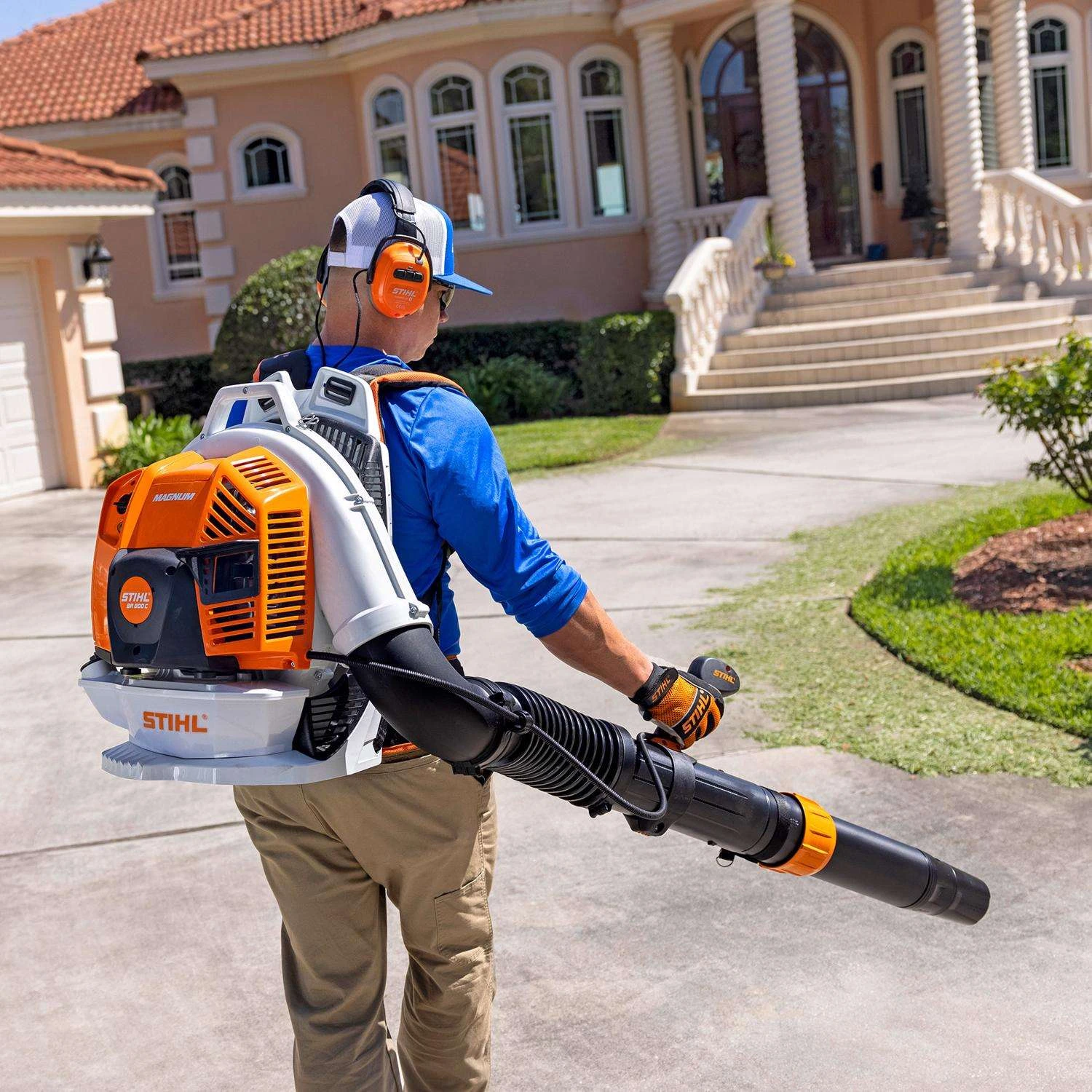 STIHL Magnum BR 800 C-E 239 Mph 912 CFM Gas Backpack Leaf Blower 6 STIHL Magnum BR 800 C-E 239 Mph 912 CFM Gas Backpack Leaf Blower - Image 4