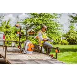 STIHL BR 700 X 193 Mph 901 CFM Gas Backpack Leaf Blower 13 STIHL BR 700 X 193 Mph 901 CFM Gas Backpack Leaf Blower -Power Lawn Equipment 4f958967 2593 48ec 815f 664be8967b2d