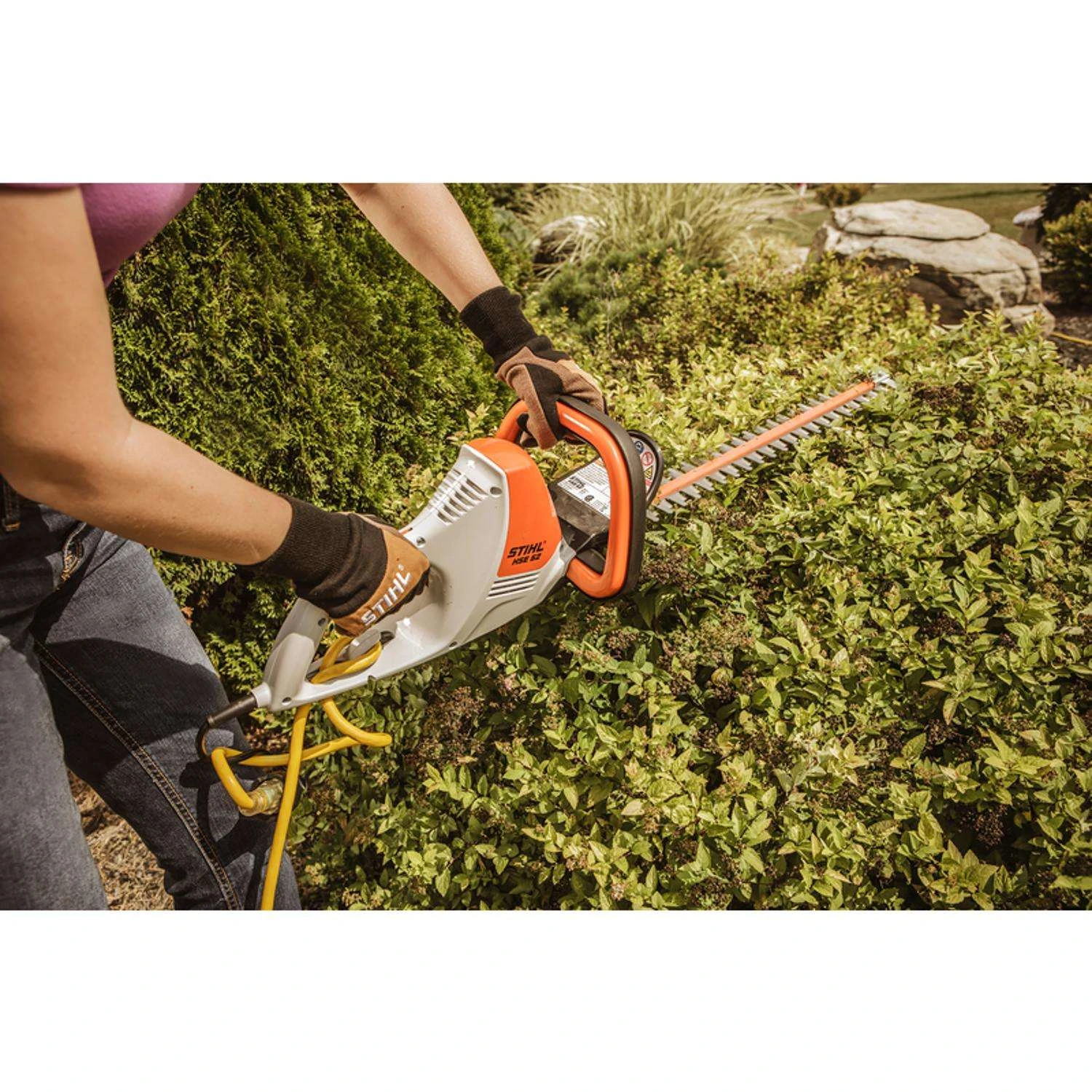 STIHL HSE 52 20 In. 120 V Electric Hedge Trimmer 5 STIHL HSE 52 20 In. 120 V Electric Hedge Trimmer - Image 3
