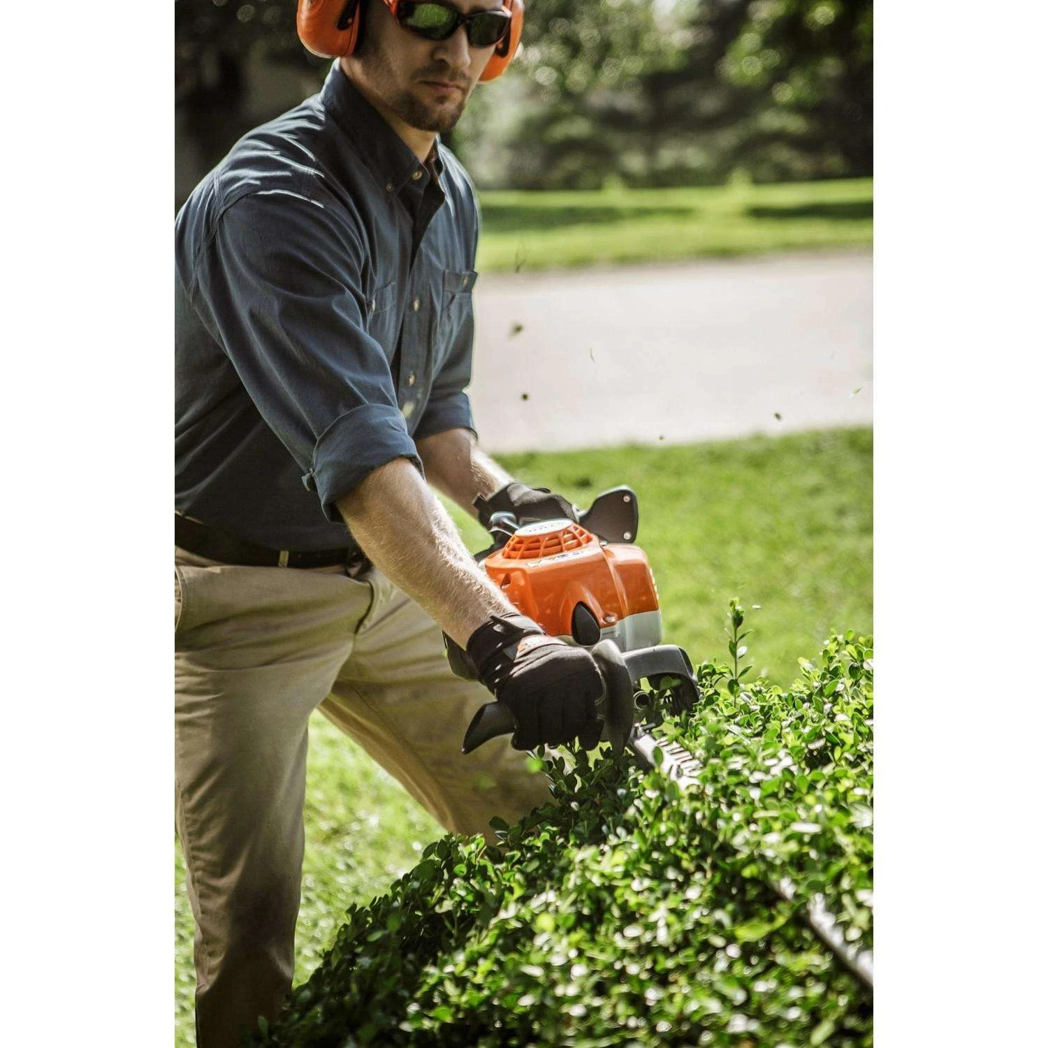 STIHL HS 87 T 40 In. Gas Hedge Trimmer 6 STIHL HS 87 T 40 In. Gas Hedge Trimmer - Image 4