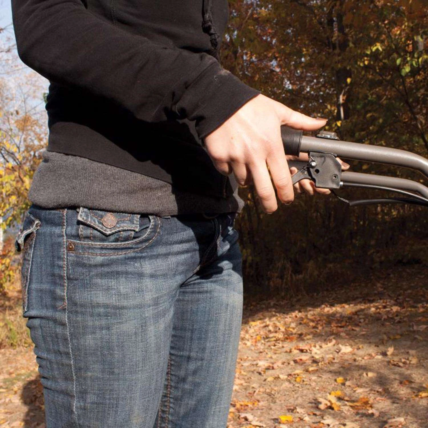 Earthquake 9 In. 4-Cycle 40 Cc Cultivator 6 Earthquake 9 In. 4-Cycle 40 Cc Cultivator - Image 4