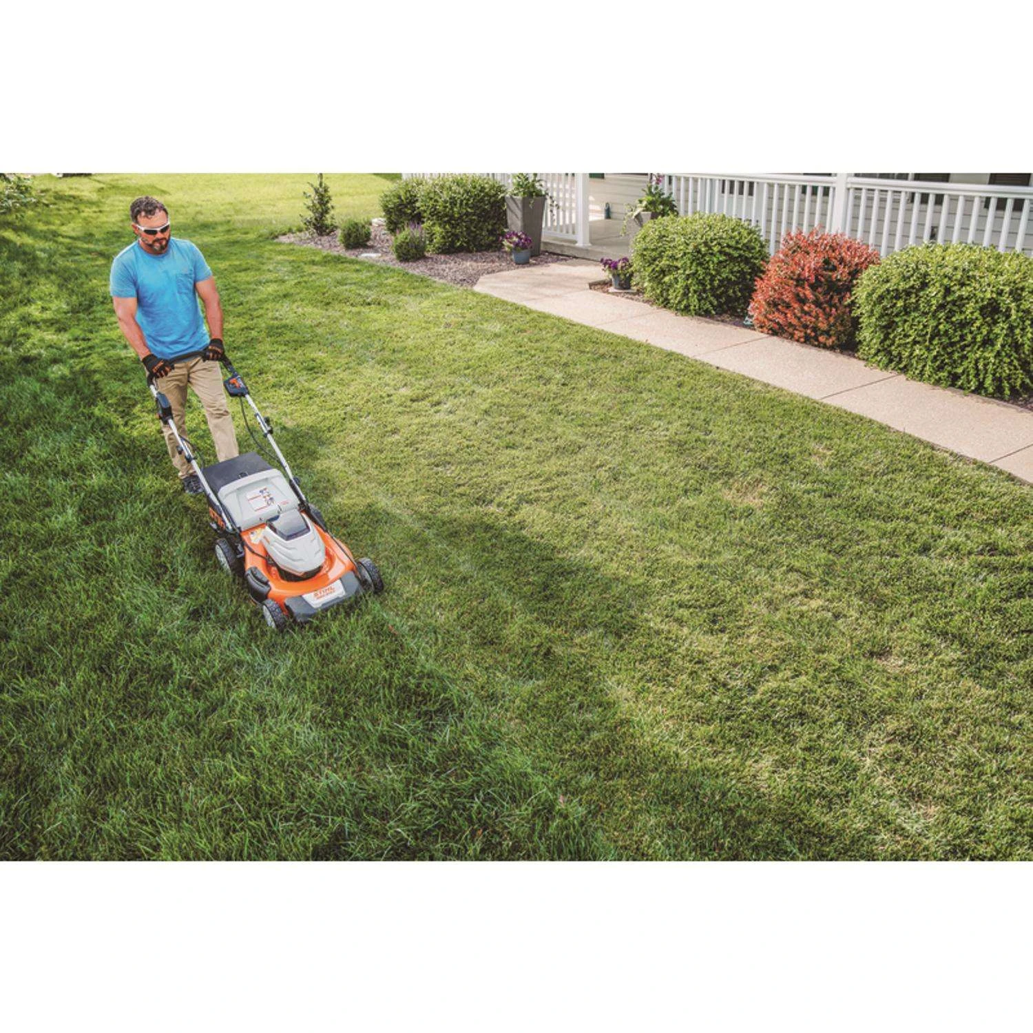 STIHL RMA 510 V 21 In. 36 V Battery Self-Propelled Lawn Mower Kit (Battery & Charger) 7 STIHL RMA 510 V 21 In. 36 V Battery Self-Propelled Lawn Mower Kit (Battery & Charger) - Image 5