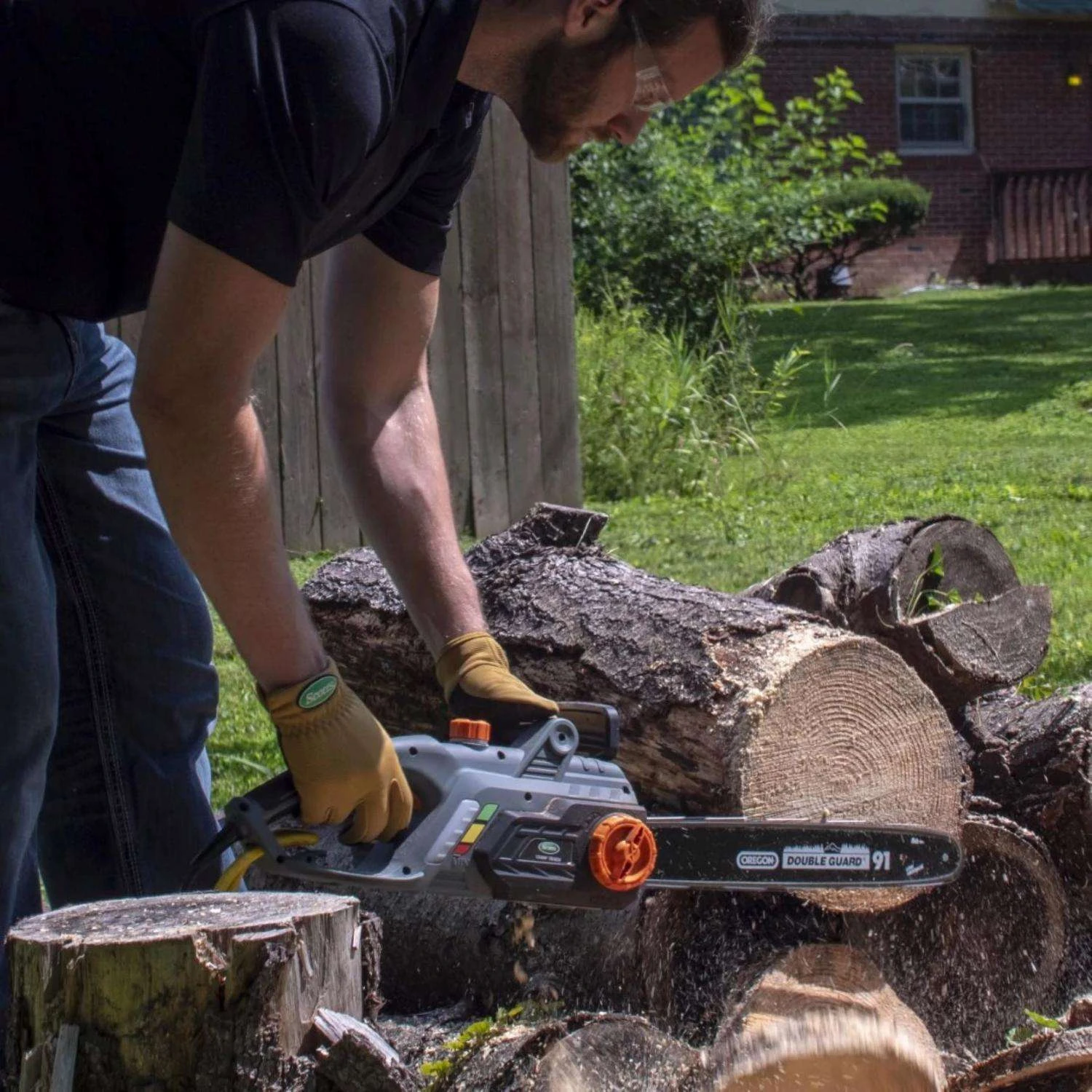 Scotts 16 In. 120 V Electric Chainsaw 6 Scotts 16 In. 120 V Electric Chainsaw - Image 4