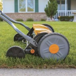 Fiskars StaySharp 17 In. Manual Lawn Mower 18 Fiskars StaySharp 17 In. Manual Lawn Mower -Power Lawn Equipment 7b488913 b7e9 417f a7b0 edb7d82619ad