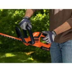 Black & Decker Black+Decker 22 In. 20 V Battery Hedge Trimmer Kit (Battery & Charger) -Power Lawn Equipment 892dfc63 eb56 4723 8101 2633f5219420