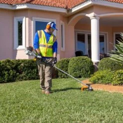 STIHL KombiMotor KM 91 R Gas Multi-System Power Head -Power Lawn Equipment 9a7b75e0 dcdf 4a57 beb4 a3c0c24c9ac6