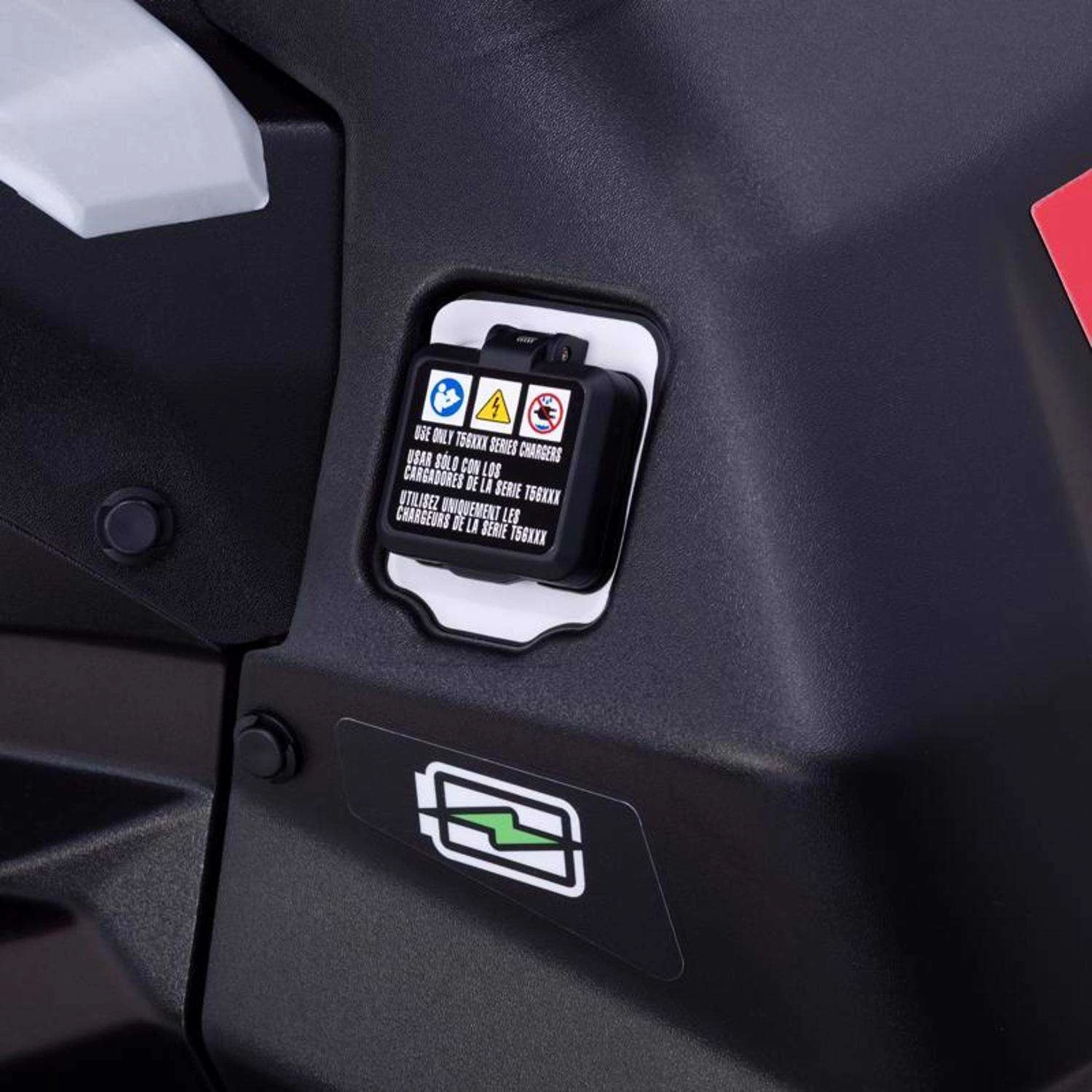 Craftsman CMCRM233301 30 In. Electric 56 V Battery Riding Mower Kit (Battery & Charger) 11 Craftsman CMCRM233301 30 In. Electric 56 V Battery Riding Mower Kit (Battery & Charger) - Image 9