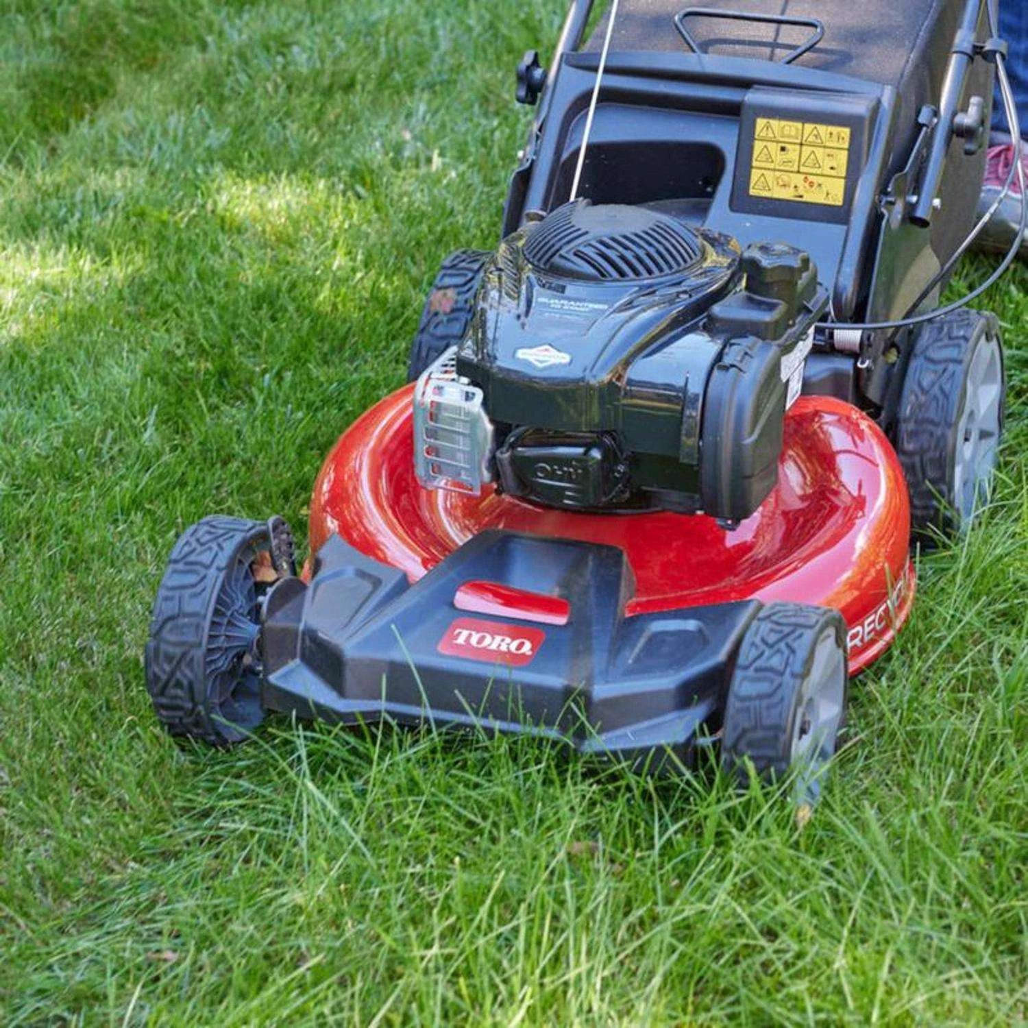 Toro Recycler 21 In. 140 Cc Gas Lawn Mower 7 Toro Recycler 21 In. 140 Cc Gas Lawn Mower - Image 5