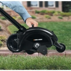 Black & Decker Black+Decker LE750 7.5 In. 120 V Electric Edger/Trencher 18 Black & Decker Black+Decker LE750 7.5 In. 120 V Electric Edger/Trencher -Power Lawn Equipment b75a5afd 44dd 4ddf 8646 c4cf119fb01c