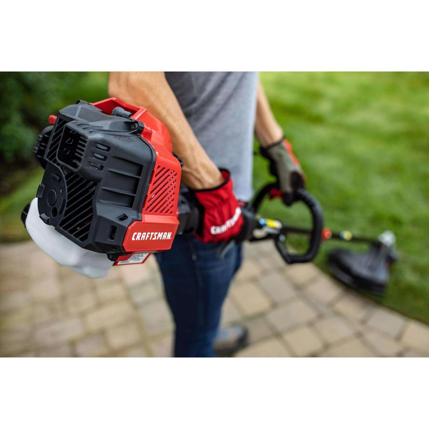 Craftsman CMXGTAMDZ22C 17 In. Gas String Trimmer 9 Craftsman CMXGTAMDZ22C 17 In. Gas String Trimmer - Image 7