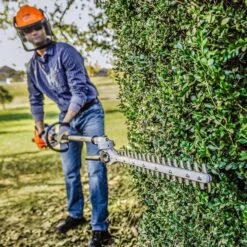 STIHL HL 94 K 24 In. Gas Hedge Trimmer 11 STIHL HL 94 K 24 In. Gas Hedge Trimmer -Power Lawn Equipment bd0de99c 5fa9 4517 b5da e9007f90839e