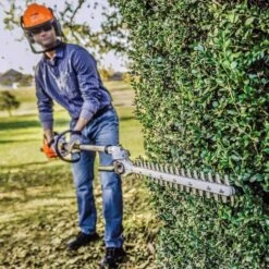 STIHL HL 94 24 In. Gas Articulating Head Hedge Trimmer 9 STIHL HL 94 24 In. Gas Articulating Head Hedge Trimmer -Power Lawn Equipment d0364b05 6316 4ce9 88fc dbedd9cbd2cc