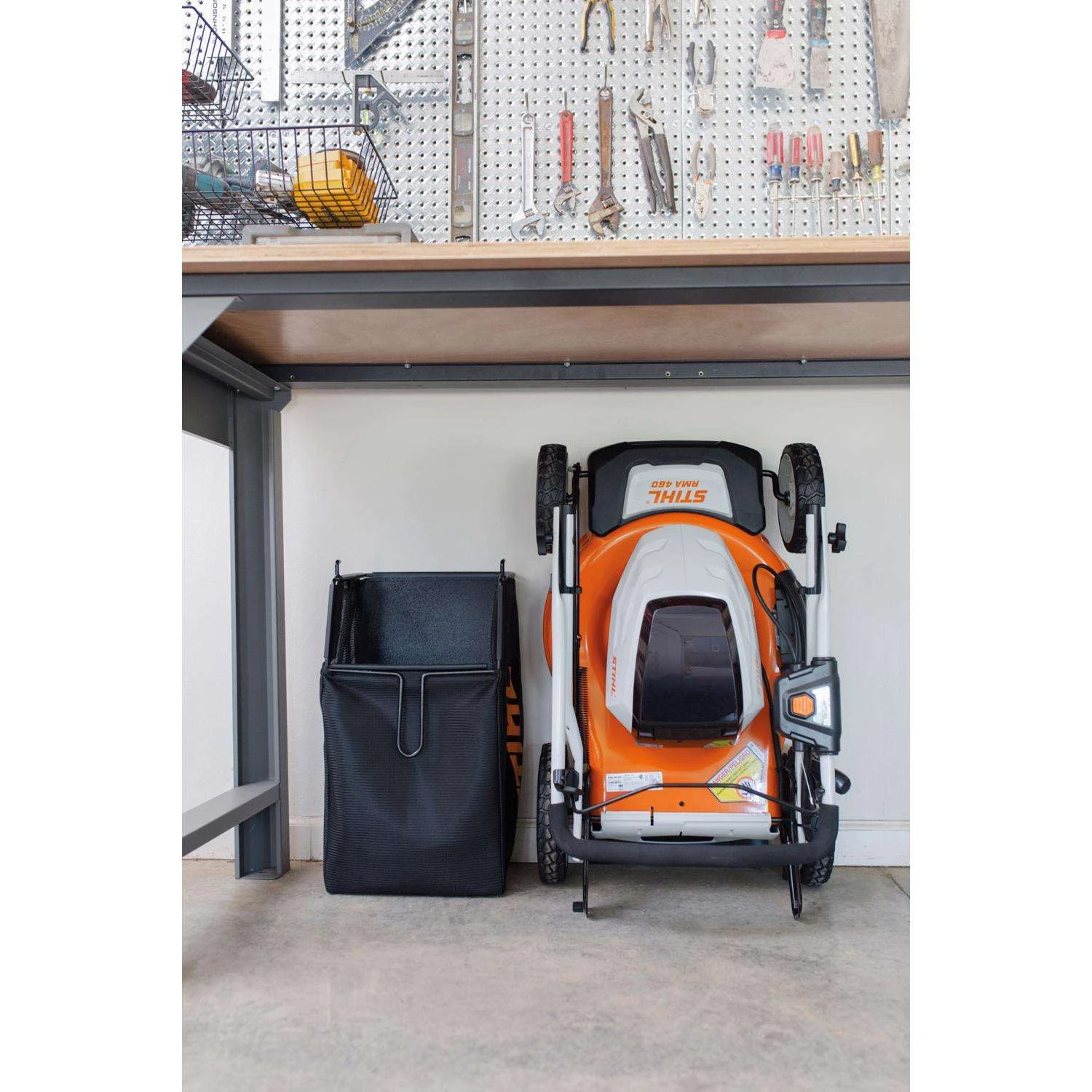 STIHL Lawn Mower Bag 1 Each 5 STIHL Lawn Mower Bag 1 Each - Image 3