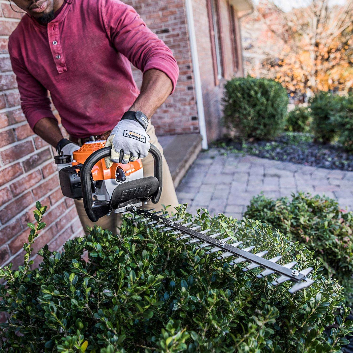 STIHL HS 45 18 In. Gas Hedge Trimmer 5 STIHL HS 45 18 In. Gas Hedge Trimmer - Image 3