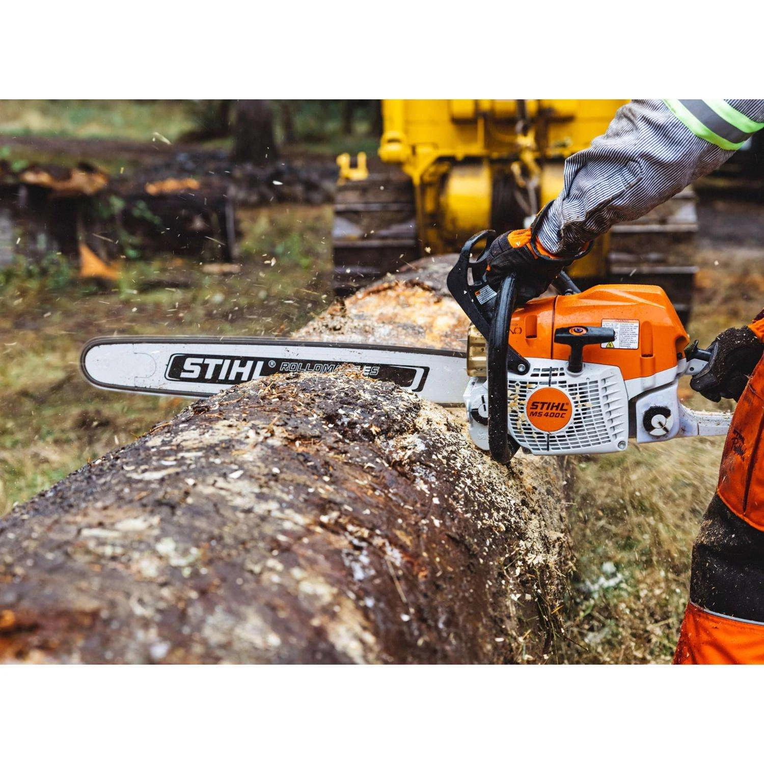 STIHL MS 400 C-M 18 In. 66.8 Cc Gas Chainsaw 5 STIHL MS 400 C-M 18 In. 66.8 Cc Gas Chainsaw - Image 3