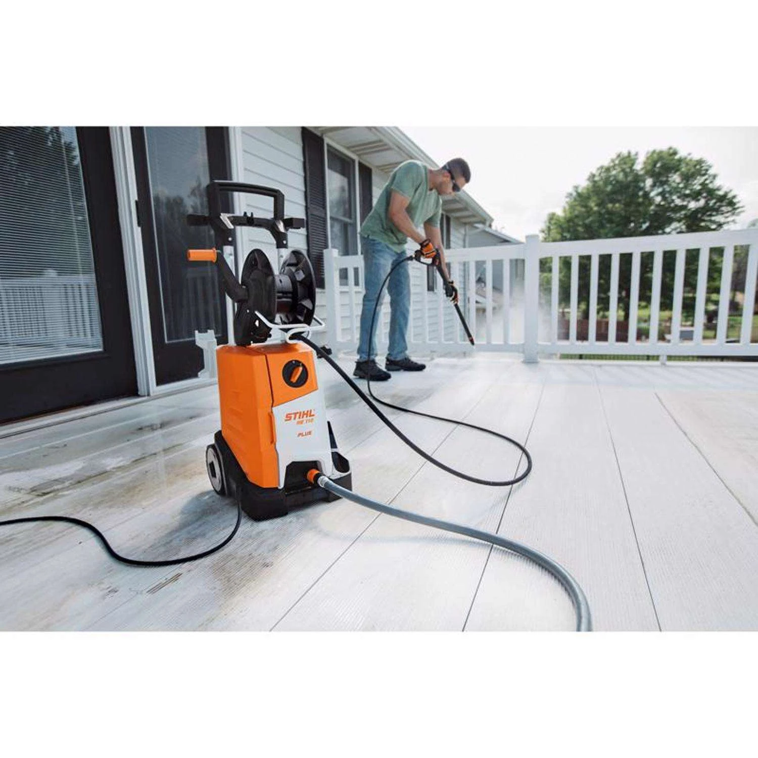 STIHL RE 110 PLUS 2000 Psi Electric 1.2 Gpm Pressure Washer 5 STIHL RE 110 PLUS 2000 Psi Electric 1.2 Gpm Pressure Washer - Image 3