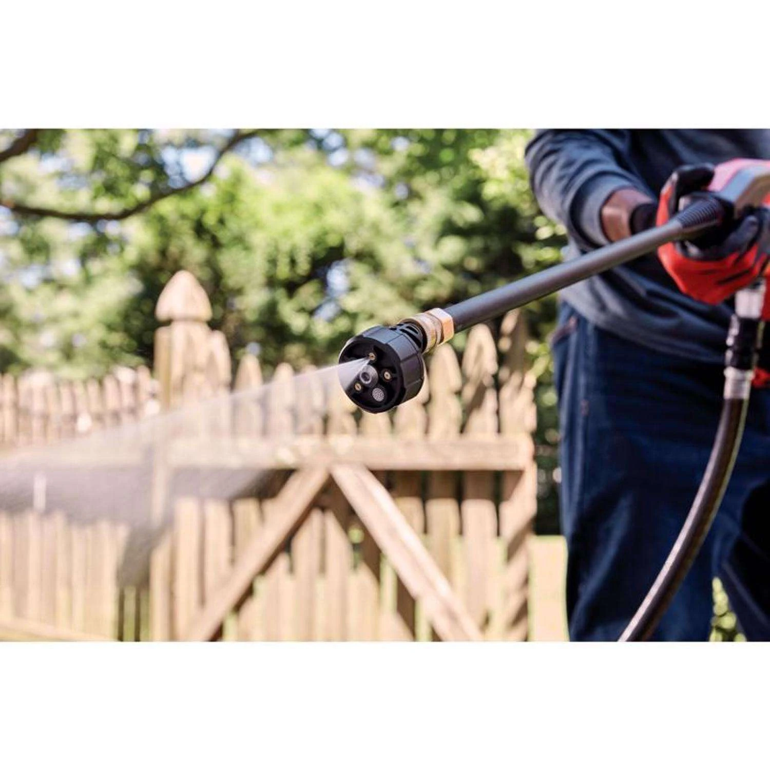 Craftsman V20 CMCPW350D1 350 Psi Battery 0.5 Gpm Portable Power Cleaner 8 Craftsman V20 CMCPW350D1 350 Psi Battery 0.5 Gpm Portable Power Cleaner - Image 6