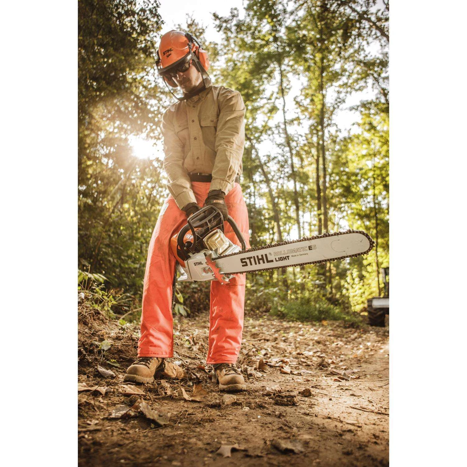 STIHL Magnum MS 661 C-M 32 In. 91.1 Cc Gas Chainsaw 5 STIHL Magnum MS 661 C-M 32 In. 91.1 Cc Gas Chainsaw - Image 3